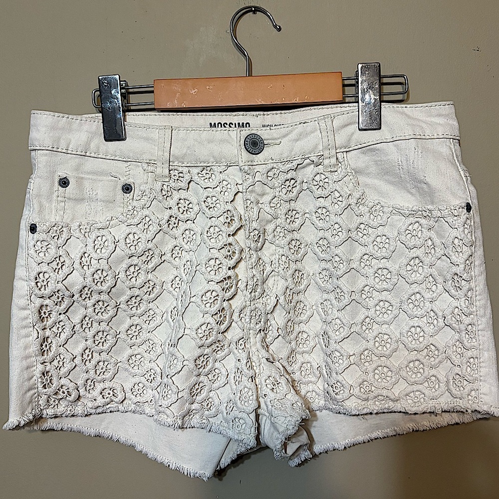 MOSSIMO SUPPLY CO. High Rise Lace Embroidered Shorts